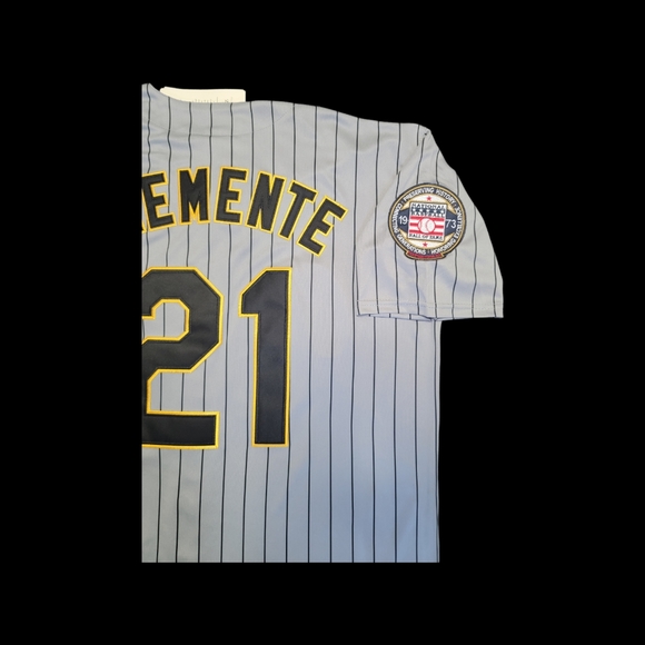 Roberto Clemente Jersey Pittsburg Pirates Stitched NEW With 1973 HOF Pat… - Picture 4 of 4